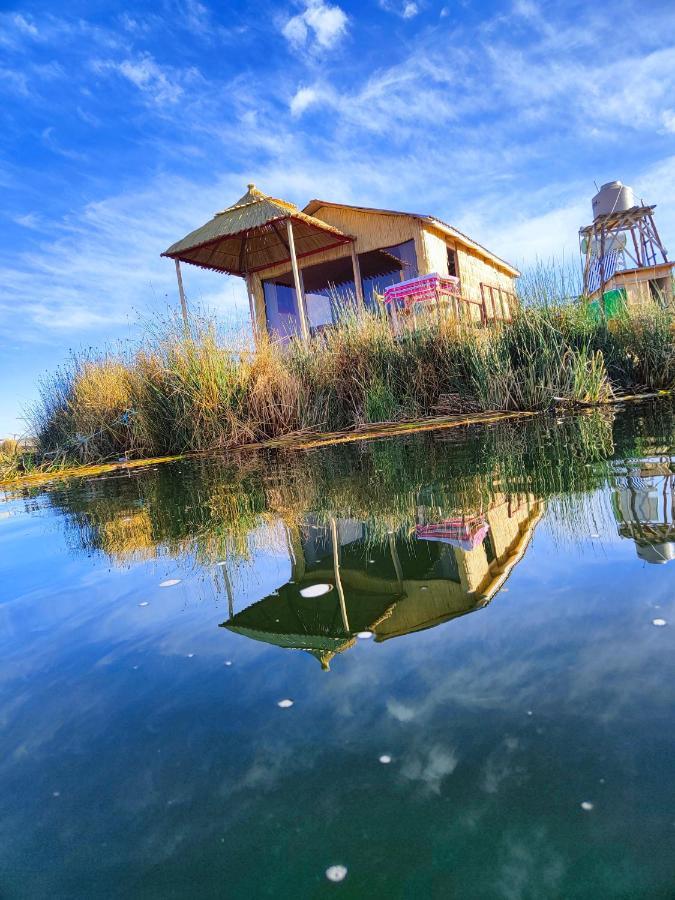 Uros Quechua'S Lodge Titicaca Puno Exterior photo